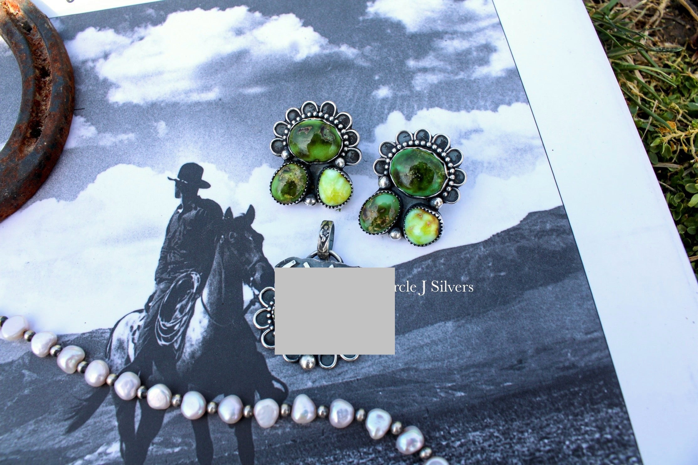 Queenie Earrings