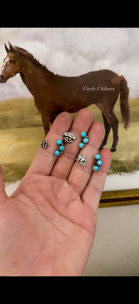 Holiday Initial OR brand ring 🎄